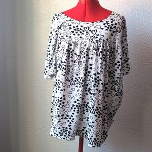Tencede - White and black relaxed tunic with flutter sleeves and 3/4 length, 3XL